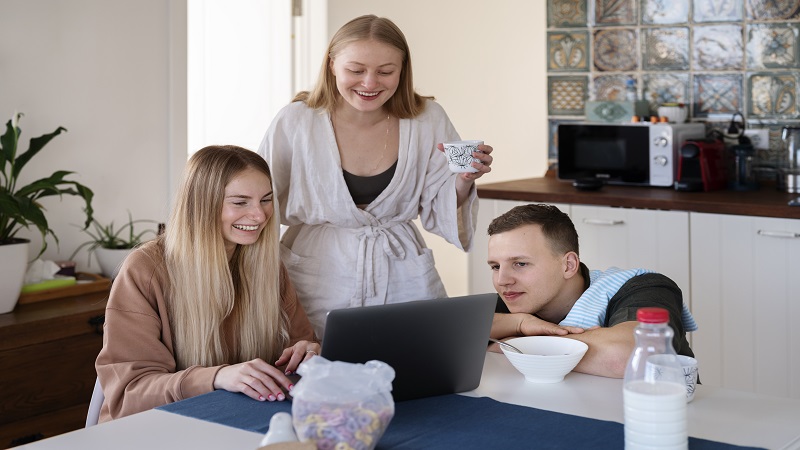Impocoolmom Hacks: Easy Family Life Tips